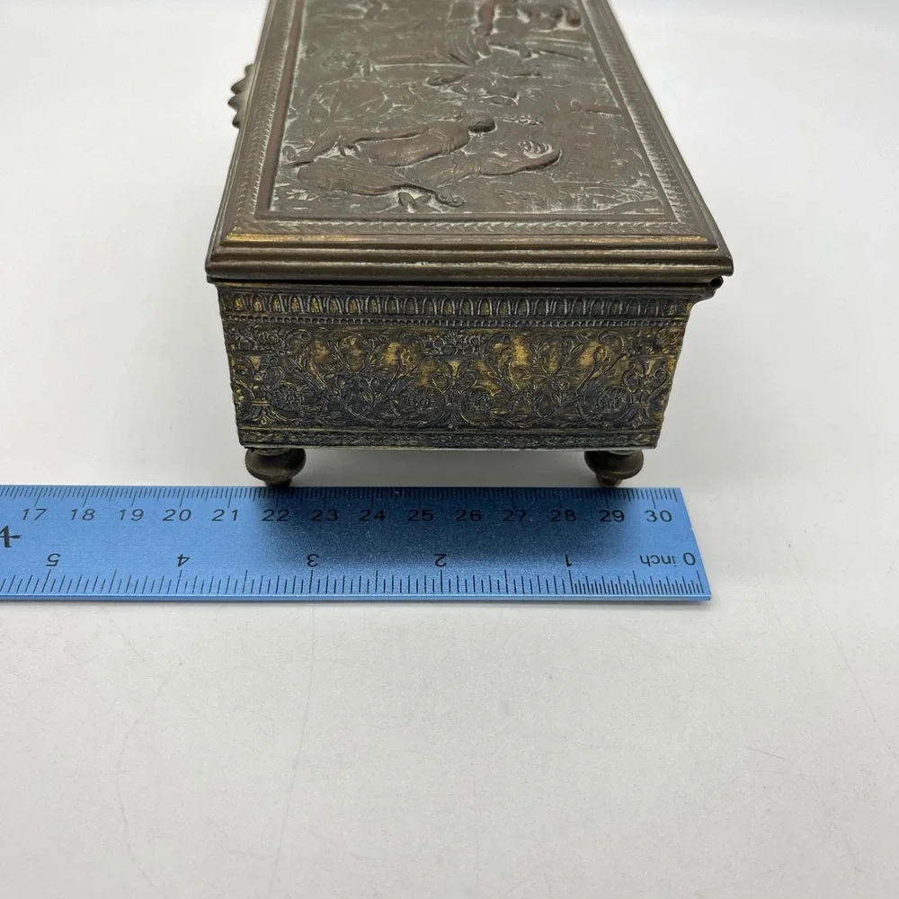 Antique Jennings Brothers‎ JB Repousse Ornate Jewelry Trinket Box Classical Lid
